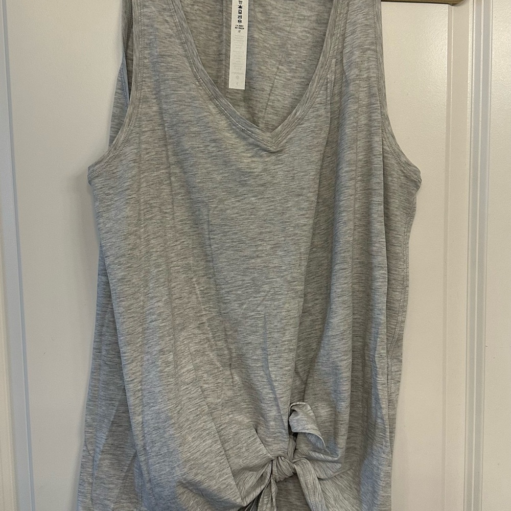 Lululemon Knot a Problem Tank